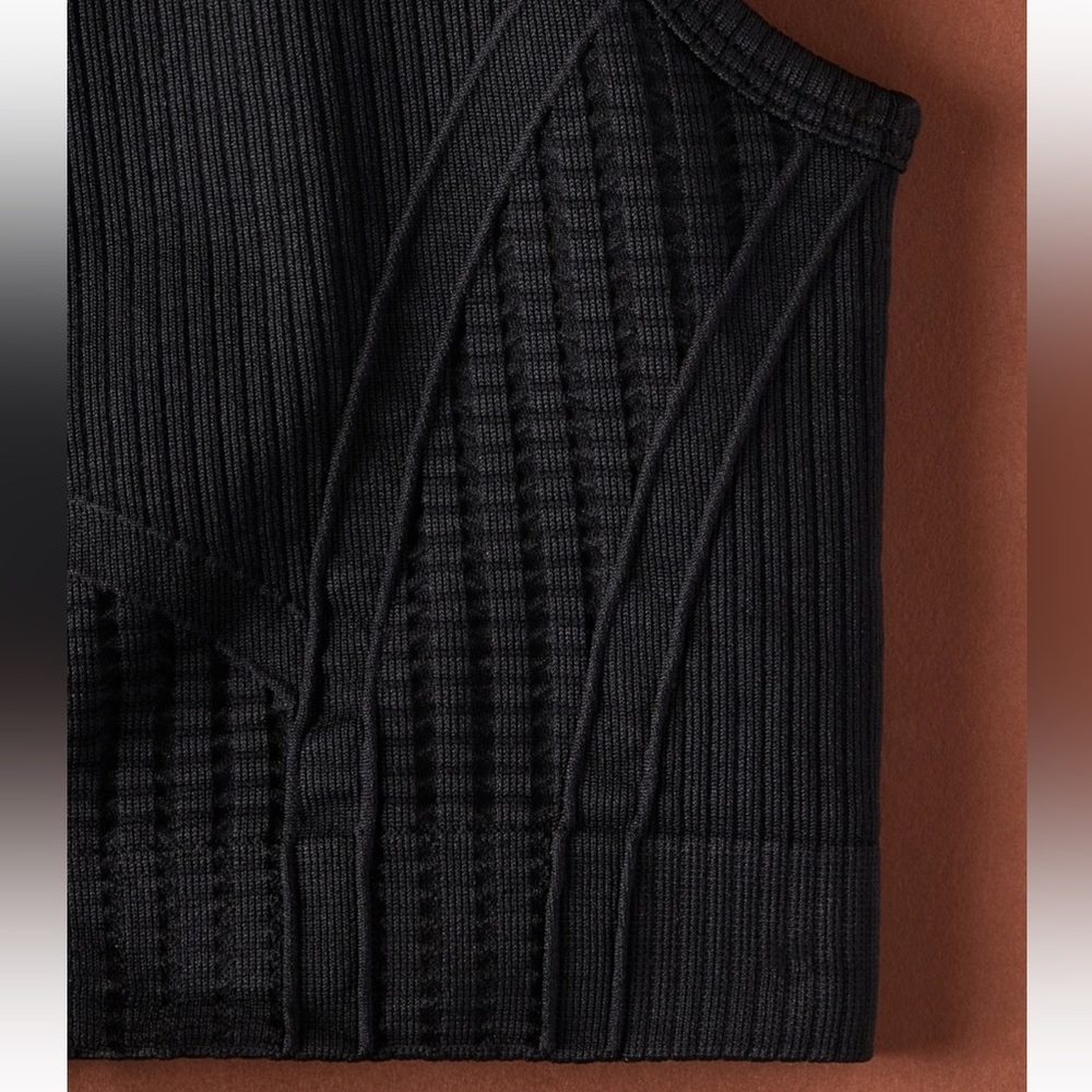 Fabletics Seamless Khloe Workout Set - image 8